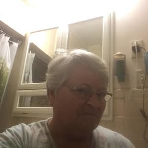 Meet your Posher, Sandra